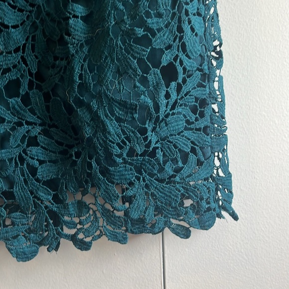 Rich teal lace overlay dress - Picture 4 of 7